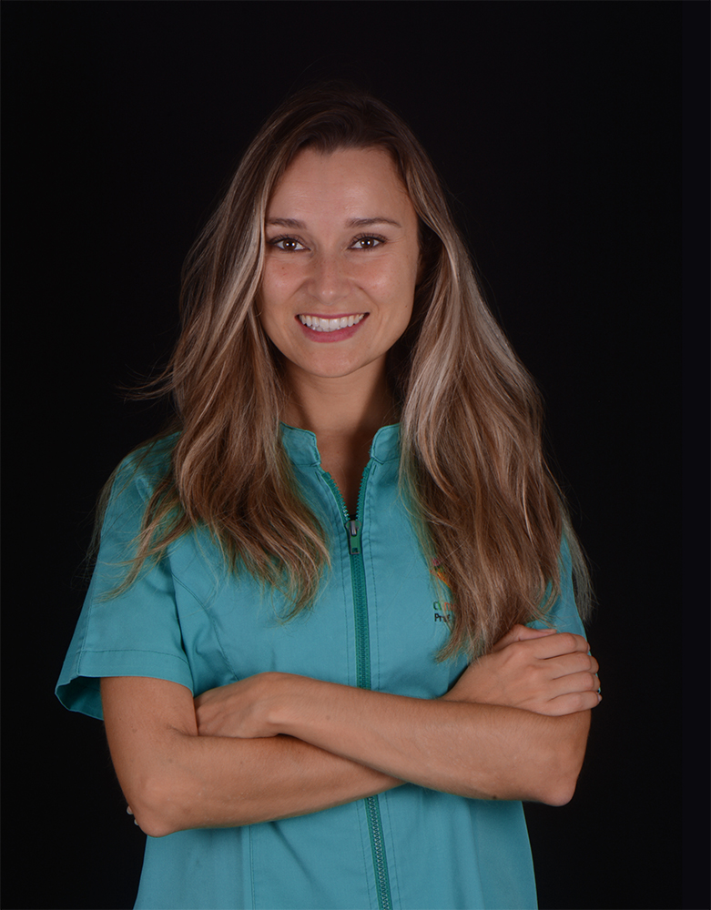 Dra. Renata Correia